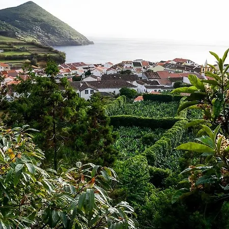 Pensión Quinta Amaro Al Angra do Heroísmo